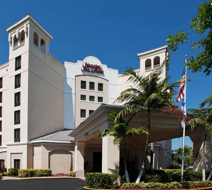 Hampton Inn & Suites Miami-Doral Dolphin Mall - main image